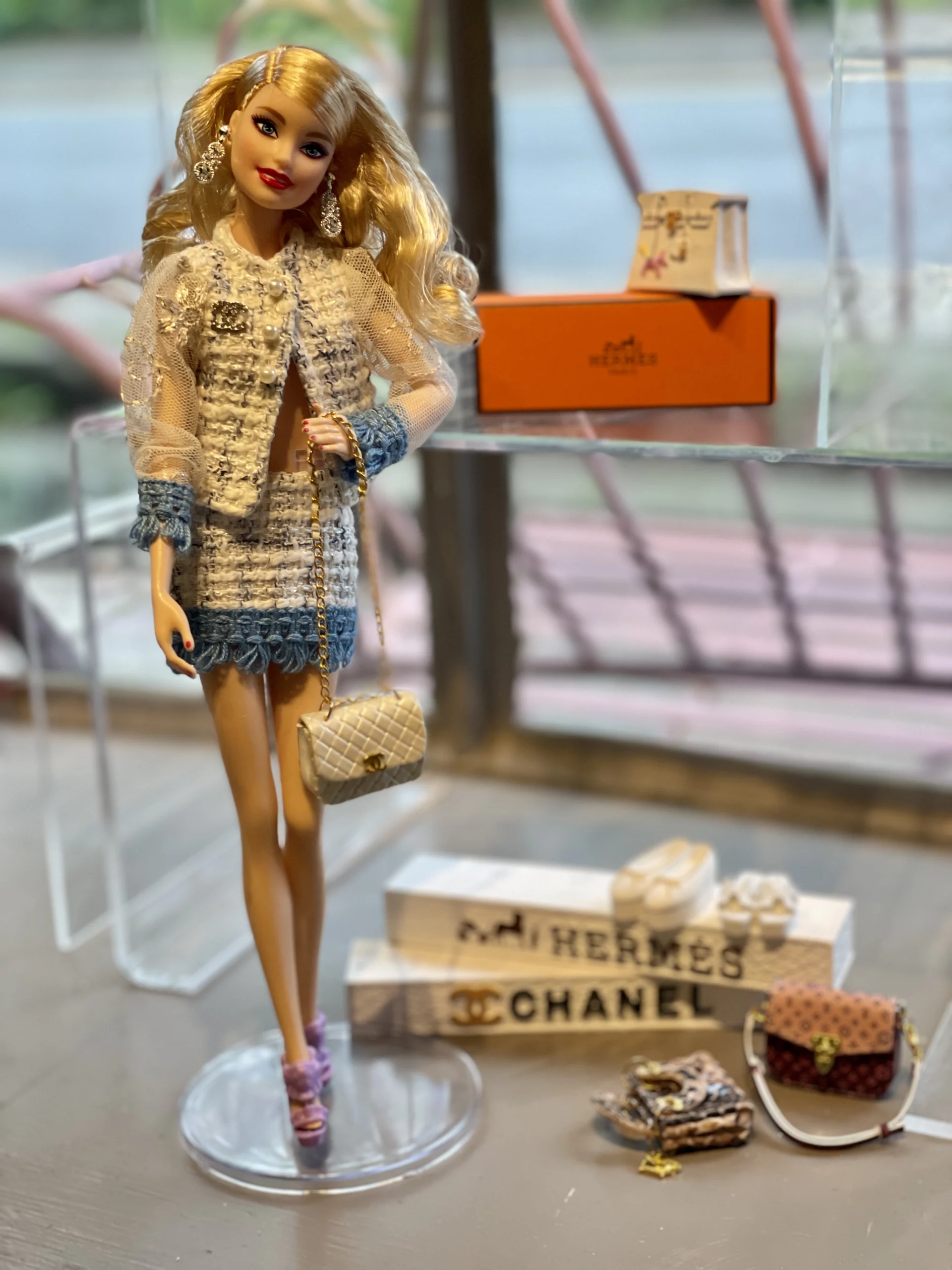Louis Vuitton  Barbie accessories, Fashion royalty dolls, Fashion