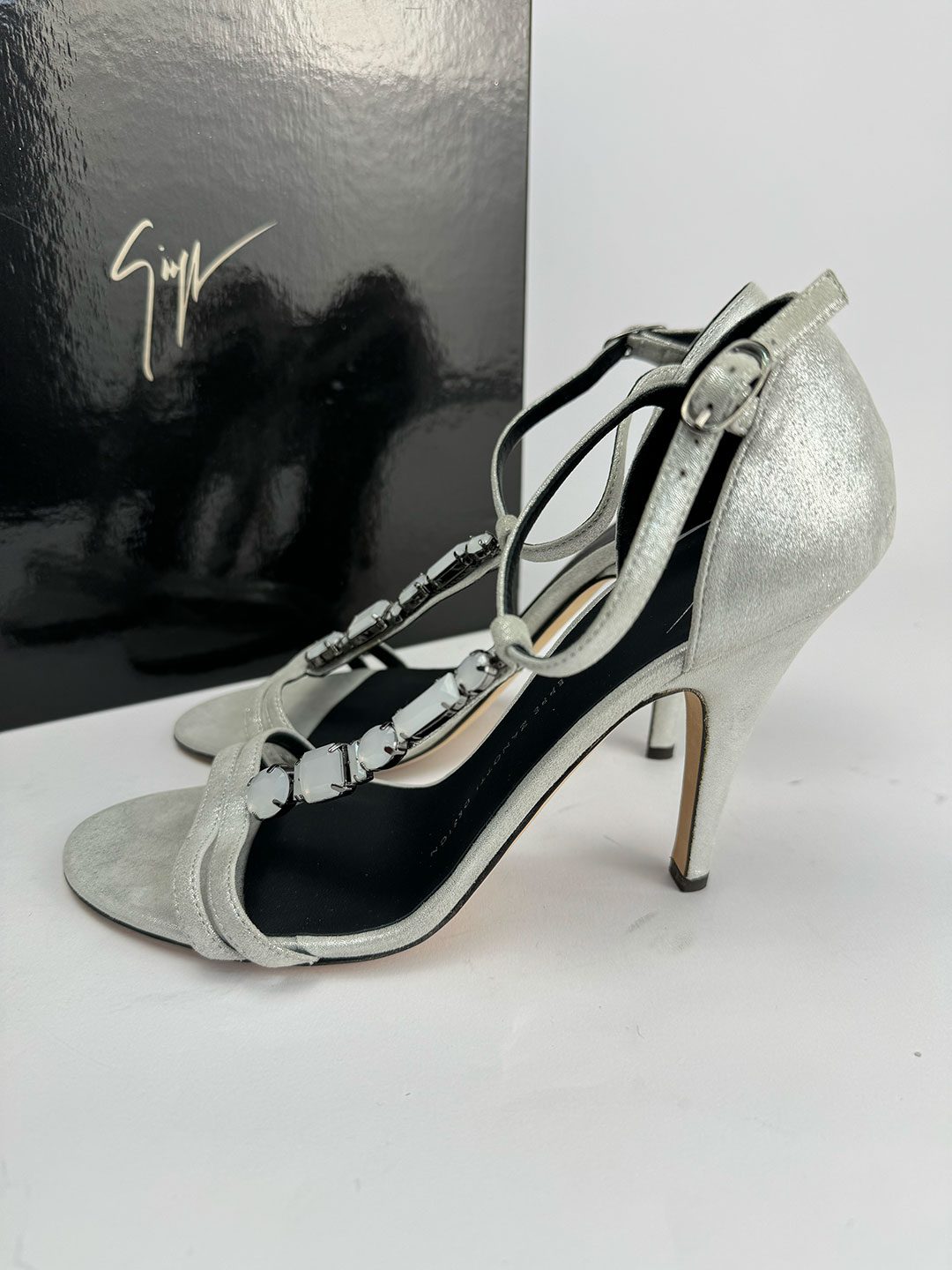 Silver high heels sale size 4